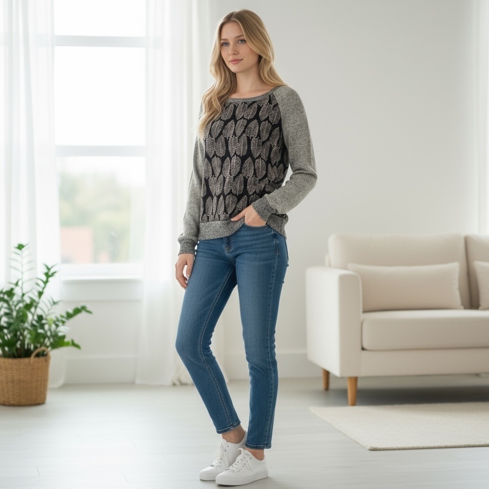 Olivia Moon Gray Top Size S